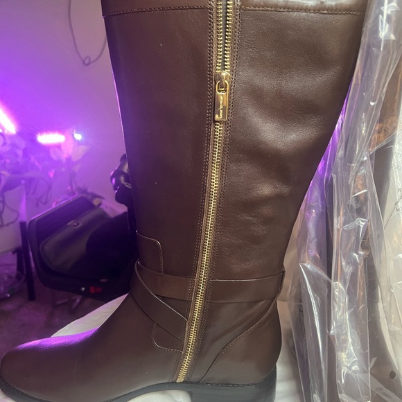 🔥Michael Kors Women's Brown Riding Boots Wide Calf🔥 - Picture 4 of 10